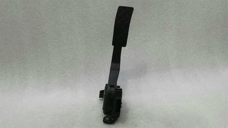 Porsche Macan 95B Gas Pedal (Electrical) 8K1723523A Accelerator Pedal