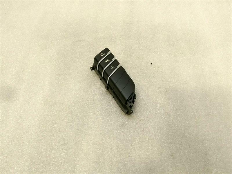 Porsche Macan Switch