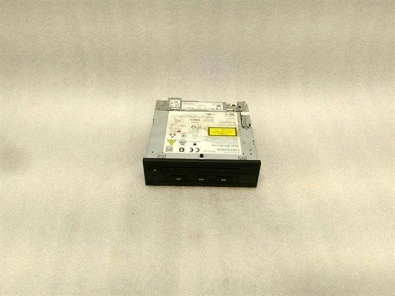 Porsche Macan CD Player