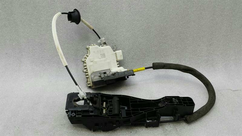Porsche Macan Door lock