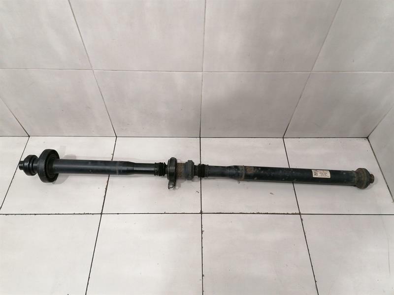 Porsche Cayenne Porsche Cayenne 958 92a Propelled Stick 7P0521102R Gimbal Shaft Body type: SUV
Fuel: Diesel