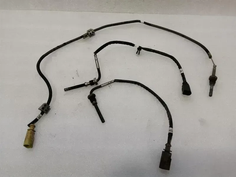 Porsche Cayenne Porsche Cayenne 958 92a lambda sensor 059906088CH HO2S SET Body type: SUV
Fuel: Diesel