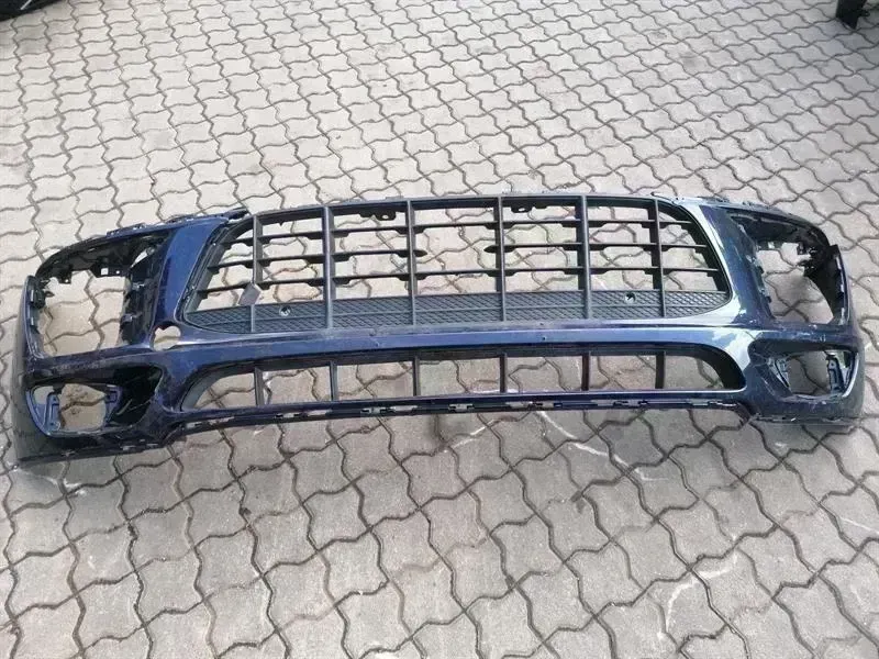 Porsche Macan Porsche Macan 95b Front Bumper 95B807221A Front Bumper 13-18 Body type: SUV
Fuel: Diesel