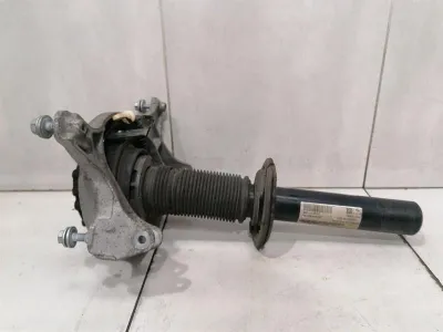 Porsche Macan 95B Shock Absorber Front 95B413031F Shock Absorber Front EDC