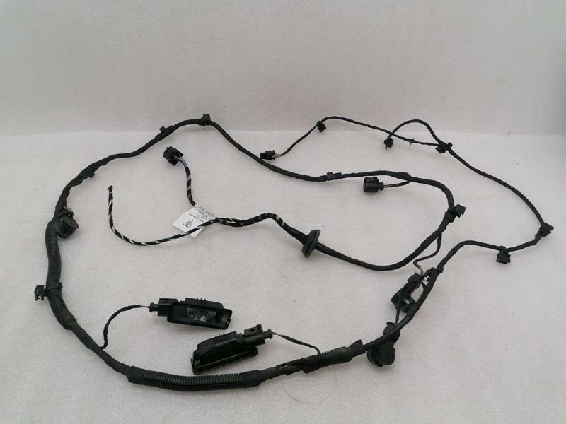 Porsche Macan Porsche Macan 95B Rear Parking Sensor Set 5Q0919275 Parking Aid Parking Sensor Set Body type: SUV
Fuel: Diesel