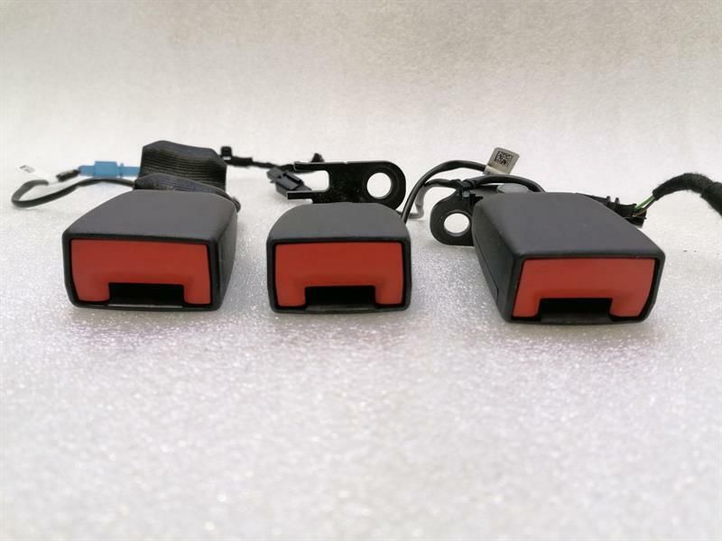Porsche Macan 95b Rear Belt Buckle Set 95B857740A Belt Lock Rear Set