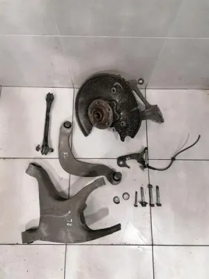 Porsche Macan 95B Radnabe hinten links 8R0505435C Radlagergehäuse hinten links