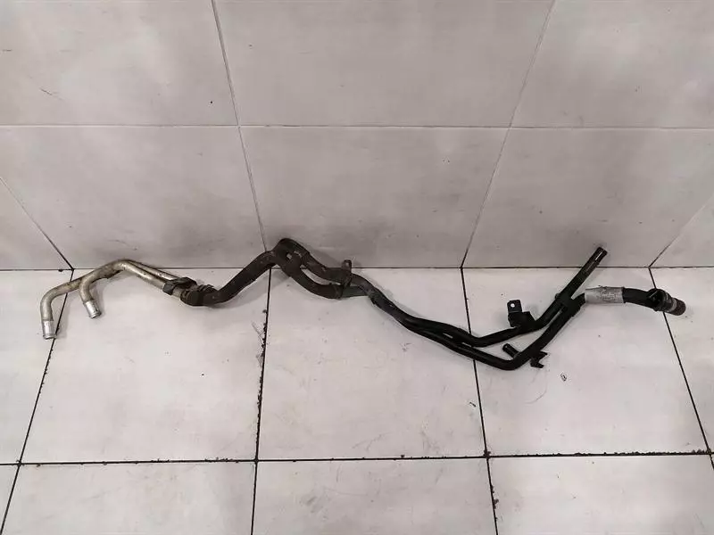 Porsche Cayenne Porsche Cayenne 958 92A 3.0D Cooling Pipe 7P6121070 Cooling Water Hose Pipe Body type: SUV
Fuel: Diesel