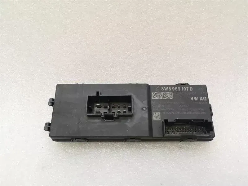 Porsche Cayenne Porsche Cayenne 9Y 18-23 boat lid module 8W8959107D control unit tailgate Body type: SUV
Fuel: Diesel