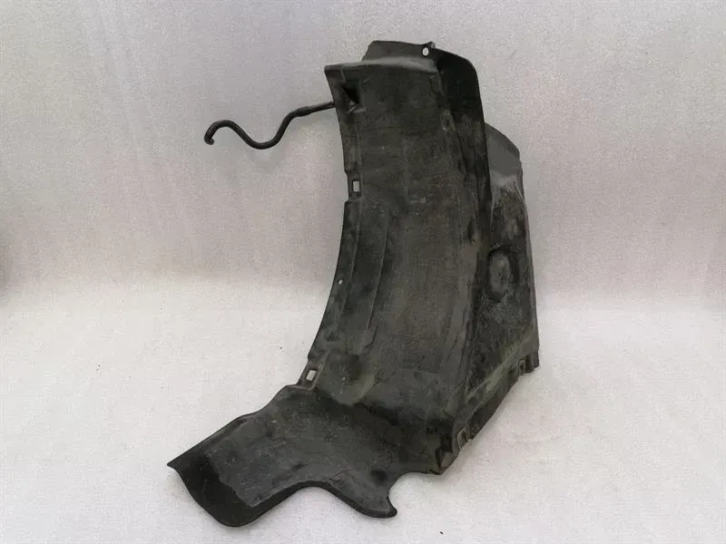 Audi A7 (4G) Audi A7 4G wheel arch liner FRH 4G8853888 WHEEL RUN COVER front right Body type: Hatchback
Fuel: Diesel