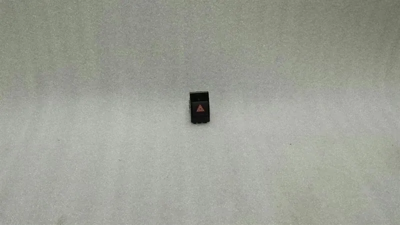 Audi A7 4G hazard switch 4G0941509 hazard warning switch