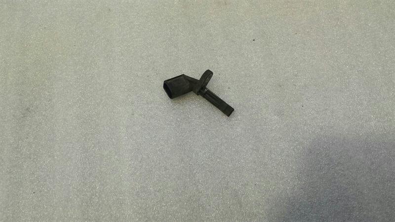 Audi A7 (4G) A.B.S Sensor Audi A7 4G A.B.S Sensor 4E0927803D ABS Sensor

...