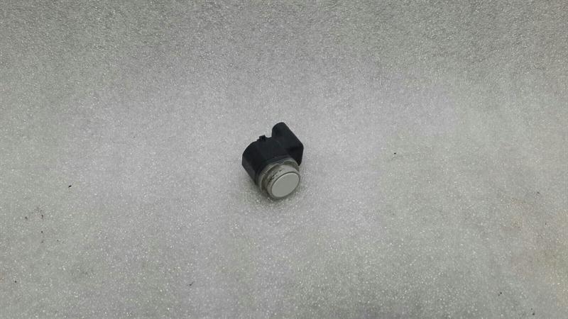 Audi A7 (4G) Audi A7 4G RS7 parking sensor 1S0919275D parking aid parking sensor PDC PTS Body type: Hatchback
Fuel: Diesel