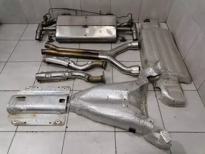 ASTON MARTIN VANTAGE V8 Active Avgasljuddämpare 6G33-5230-HK Avgassystem