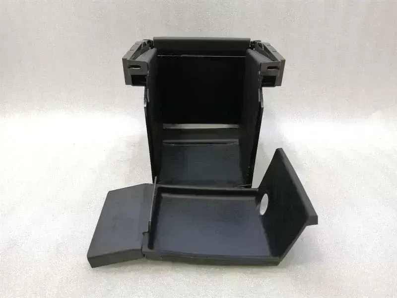 ASTON MARTIN VANTAGE V8 Rear TRAY 6G33-L116A95-A Rear Bowl LEATHER Brand/Model: ASTON MARTIN VANTAGE
Year: 2013
En...