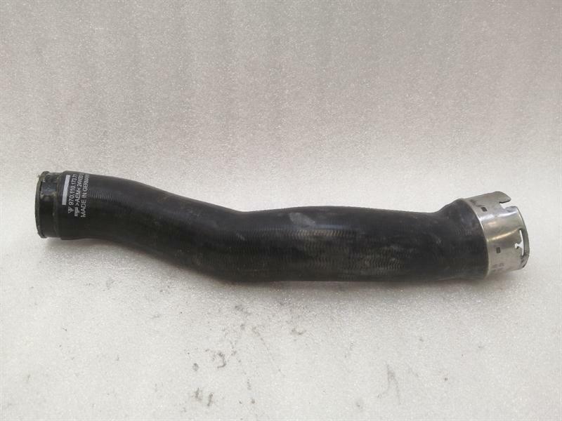 Porsche Panamera Porsche Panamera 970 intercooler pipe 97011017371 pressure pipe charge air pipe Body type: Hatchback
Fuel: Petrol