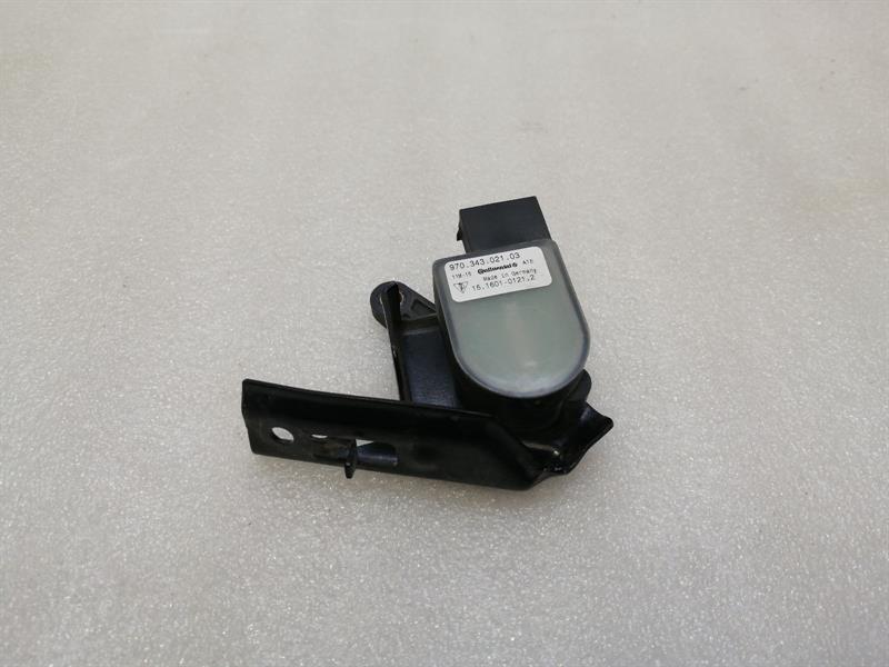 Porsche Panamera Porsche Panamera 970 Sensor 97034302103 LEVEL SENSOR Body type: Hatchback
Fuel: Petrol