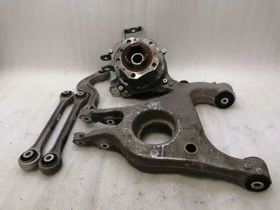 Porsche Panamera 970 задна дясна главина 97033161220 Корпус на колесен лагер задна дясна