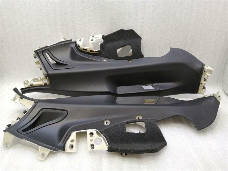 Porsche Panamera Porsche Panamera 970 97055519601 C-Pillar Leather Black Rear Set Kit Cover C