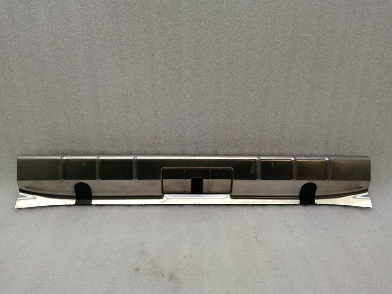Porsche Panamera Porsche Panamera 970 Boot Lid Cover 97055125301 Tailgate Trim