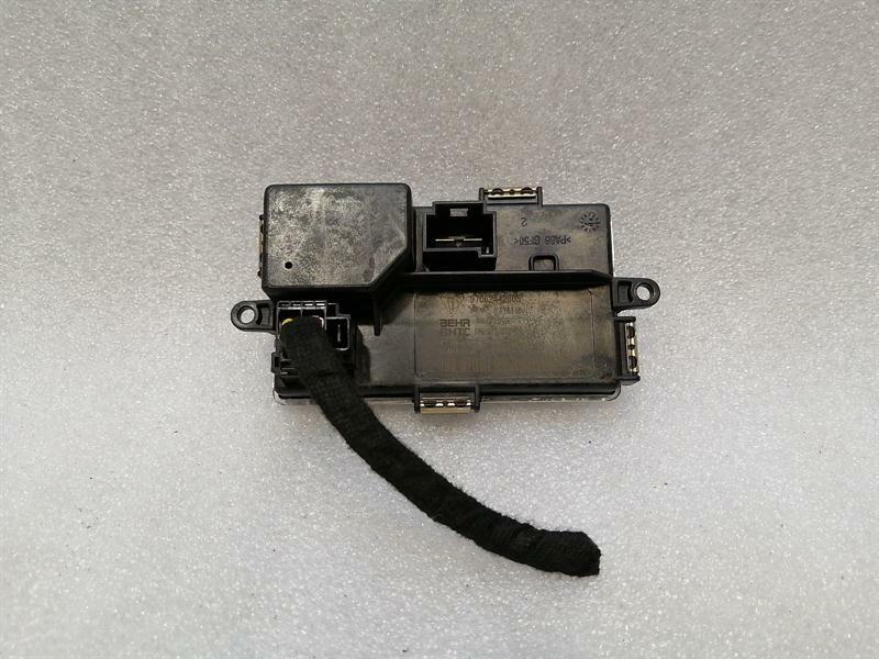 Porsche Panamera Porsche Panamera 970 Heater Resistor 97062442303 Blower Regulator Knob
