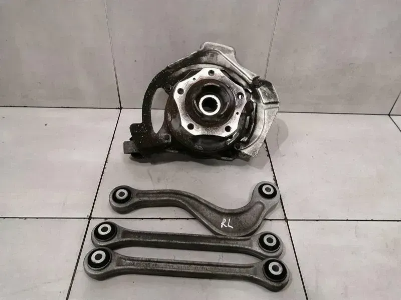Porsche Panamera Porsche Panamera 970 left rear hub 97033161120 wheel bearing housing rear left set