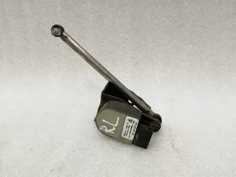 Porsche Panamera Porsche Panamera 970 Left Rear Xenon Level Sensor 97033302103 Level Sensor