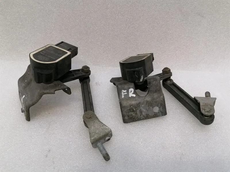 Mercedes SL R231 Suspension Level Sensor Set A0009050003 Height Sensor Set