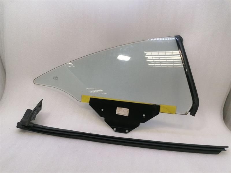 Mercedes CL W217 right rear quarter glass A2176700110 door window rear right