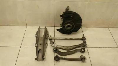Mercedes S W222 Right Rear Hub A2223501041 Wheel Bearing Housing Rear Right SET CL