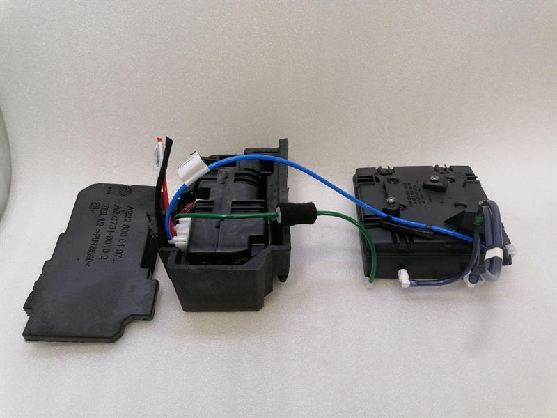 Mercedes-Benz A (W176) Mercedes CL W217 air pump A0008007148 dynamic seat air pump