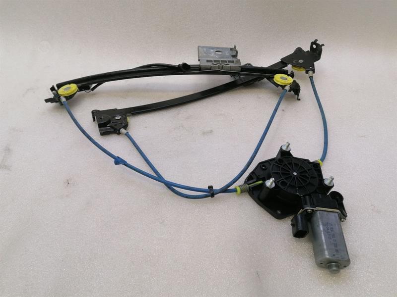 Maserati GranTurismo / GranCabrio Maserati Granturismo M145 Left Front Door Winder 69914400 Window Regulator Front Li
