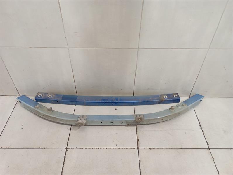 Maserati GranTurismo / GranCabrio Maserati Granturismo M145 Front End Clip 80001900 Lock Carrier Front Mask Holder