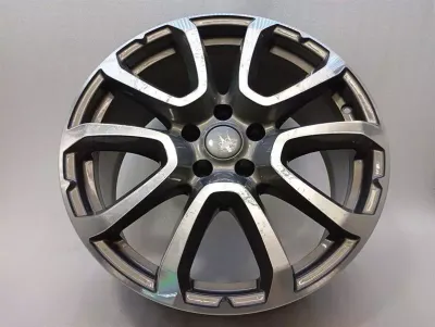 Легкосплавный диск Maserati Levante 8.5J X19 670044699