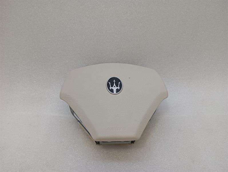 Maserati GranTurismo / GranCabrio Maserati Granturismo M145 23811349 Prized White Steering Wheel Module Leather SRS Body type: Coupe
Fuel: Petrol
