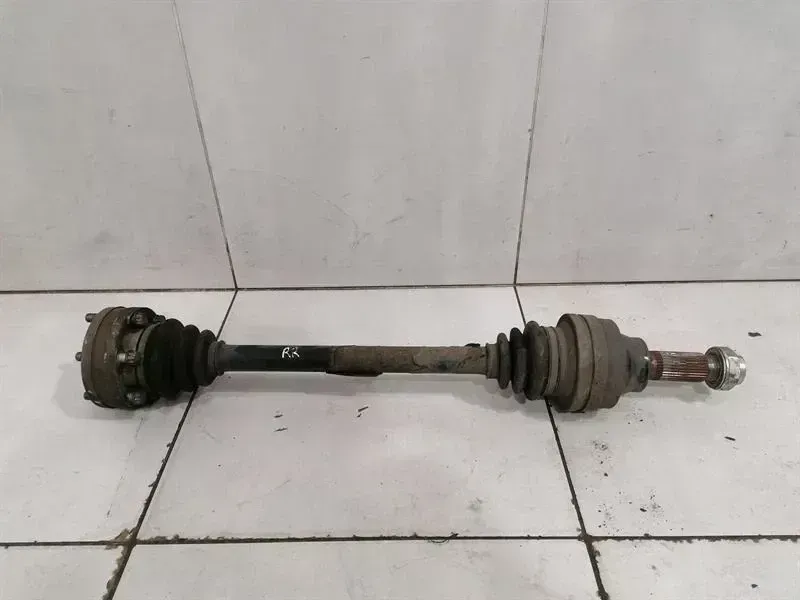 Maserati GranTurismo / GranCabrio Maserati Granturismo M145 drive shaft rear right 238836 RRH drive shaft