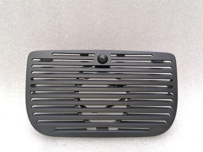 Maserati GranTurismo / GranCabrio MASERATI GRANTURISMO M145 Dashboard Cover 68235500 Dashboard Grill Body type: Coupe
Fuel: Petrol