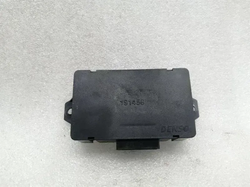 Maserati GranTurismo / GranCabrio Maserati Granturismo M145 Windscreen Wiper Control Module 191458 Control Unit Body type: Coupe
Fuel: Petrol