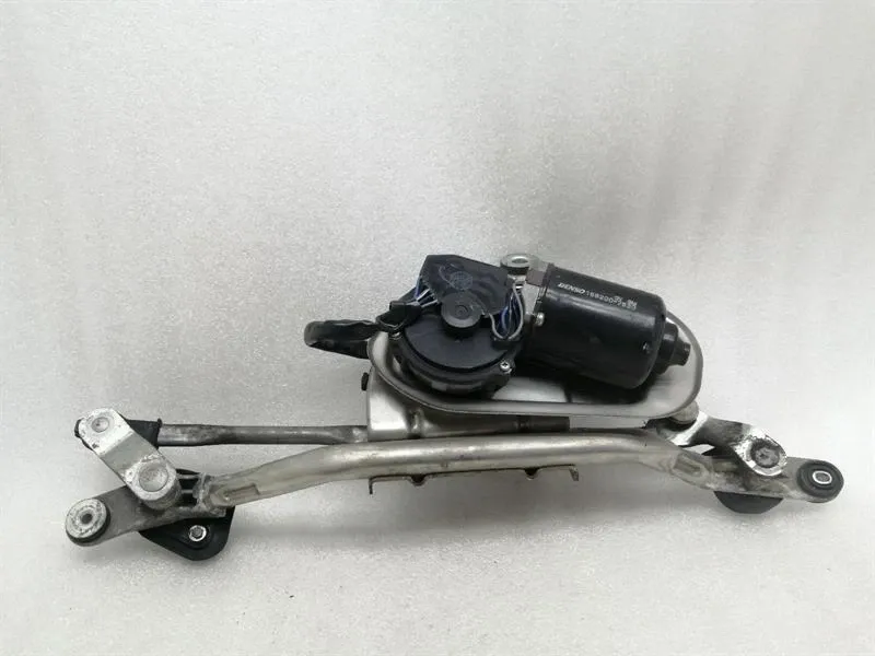 Maserati Granturismo M145 Front Wiper Engine 80065800 Right Hand Drive RHD