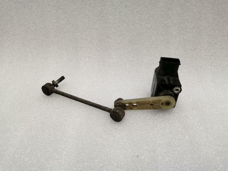 Maserati Quattroporte 2012-2024 Maserati Quattroporte M139 FLH Level Sensor 0307865007 Level Control Front L