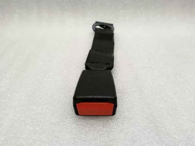 Maserati Quattroporte 2012-2024 Maserati Quattroporte M139 rear belt buckle 33040822 belt buckle rear