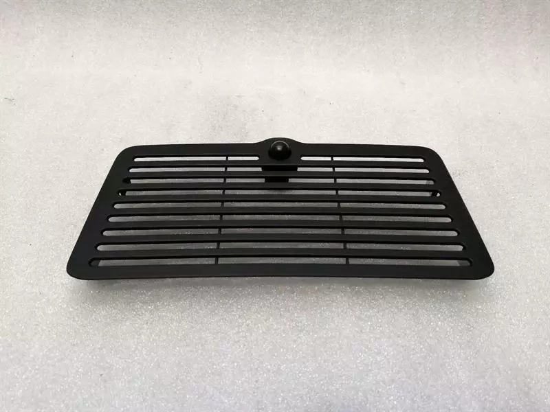 Maserati Quattroporte 2012-2024 Maserati Quattroporte dashboard cover 225805 dashboard cover grille