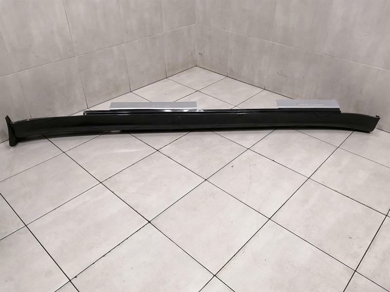 Maserati Quattroporte 2012-2024 MASERATI QUATTROPORTE M139 Right Side Skirt 80038600 Side Sills Right