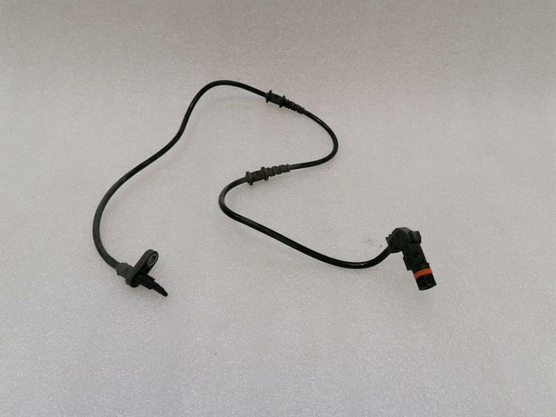 Mercedes-Benz C (W204) A.B.S Sensor Mercedes CLS W218 W212 A.B.S Sensor A2125400517...