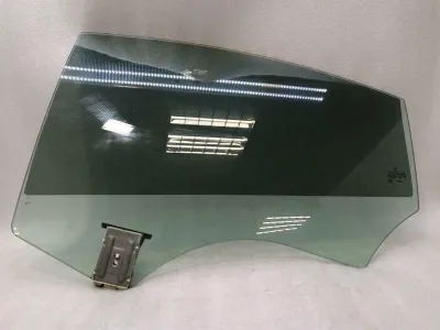 Mercedes CLS W218 kreisais aizmugurējo durvju stikls A2187350110 durvju logs aizmugurējais kreisais