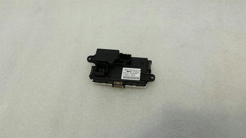 Mercedes-Benz CLS (C218) Mercedes CLS W218 Heater Resistor A2128702110 Blower Regulator Regulator Body type: Saloon
Fuel: Petrol