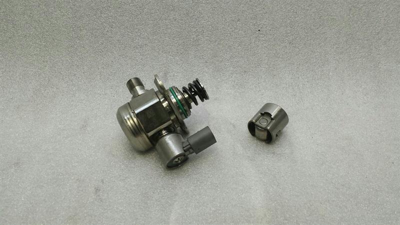 Mercedes-Benz CLS (C218) Mercedes CLS W218 Fuel Pump Mechanical A2780700101 Fuel Pump M278 V8 Body type: Saloon
Fuel: Petrol