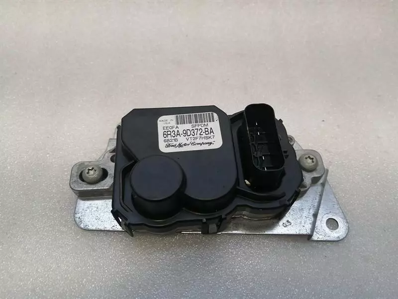 Ford Mustang 2023-... Ford Mustang MK5 Fuel Pump Module 6R3A-9D372-BA Fuel Pump Control Unit