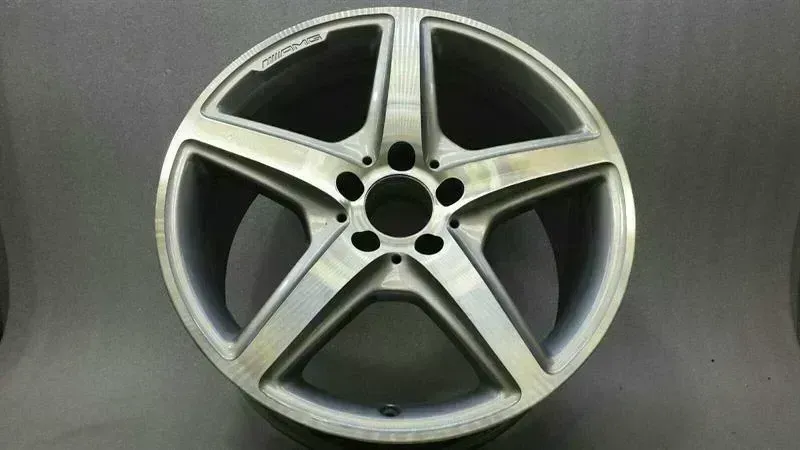 Mercedes-Benz CLS (C218) Mercedes CLS W218 Alloy Wheel A2184011502 18" AMG Alloy Rim 9.5JX18H2 ET48 Body type: Saloon
Fuel: Petrol