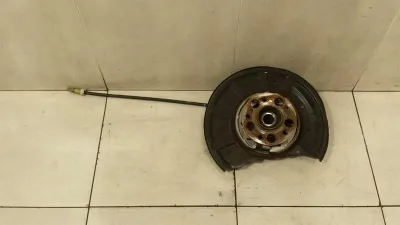 Mercedes CLS W218 W212 höger baknav A2123500241 Hjullagerhus bak höger